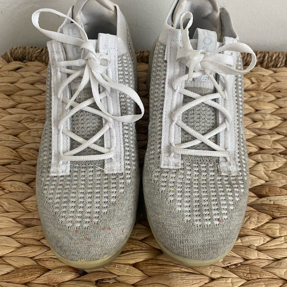 Nike Women's White and Gray Sneakers